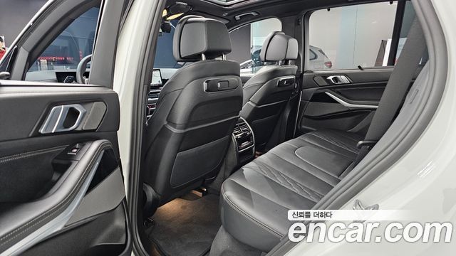 BMW X5 2025 — photo 18