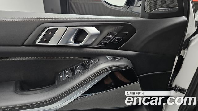 BMW X5 2025 — photo 20