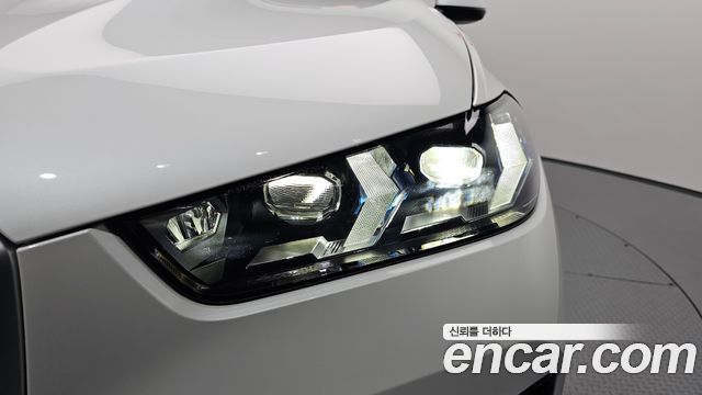 BMW X5 2025 — photo 8
