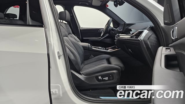 BMW X5 2025 — photo 16