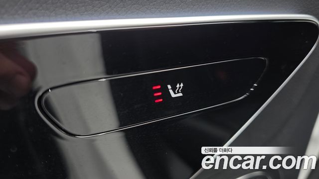 Mercedes-Benz EQE 2024 — photo 29