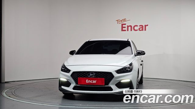 Hyundai i30 2019 — photo 3