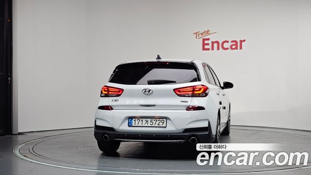 Hyundai i30 2019 — photo 4