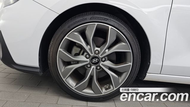 Hyundai i30 2019 — photo 5