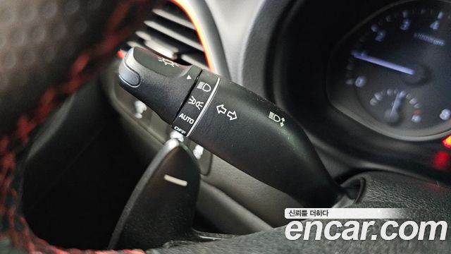 Hyundai i30 2019 — photo 18