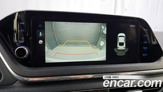 Hyundai Sonata 2020 — photo 16