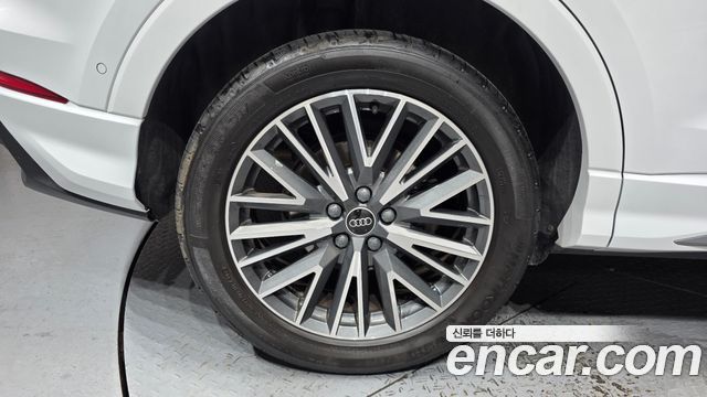 Audi Q3 2024 — photo 5