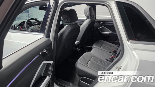Audi Q3 2024 — photo 11