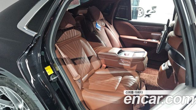 Genesis G90 2023 — photo 17
