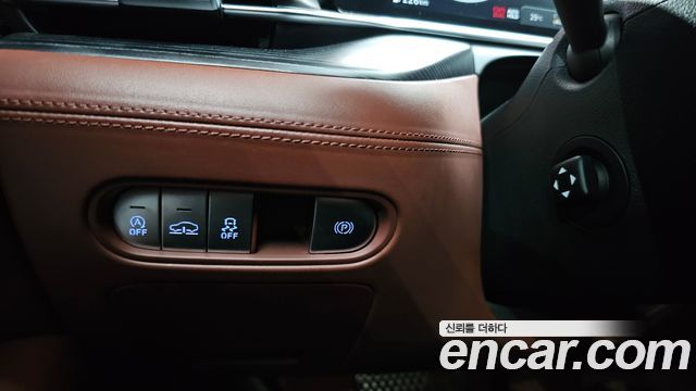 Genesis G90 2023 — photo 26