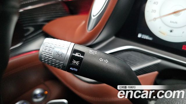 Genesis G90 2023 — photo 29