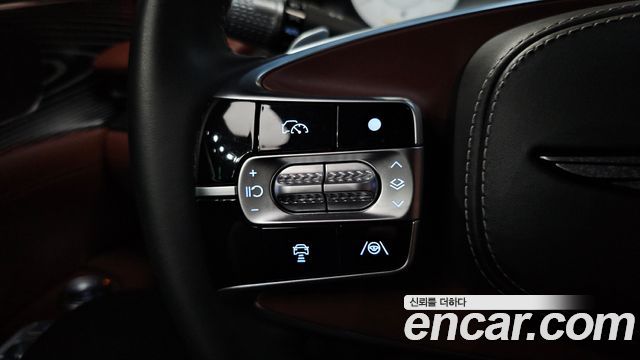 Genesis G90 2023 — photo 31