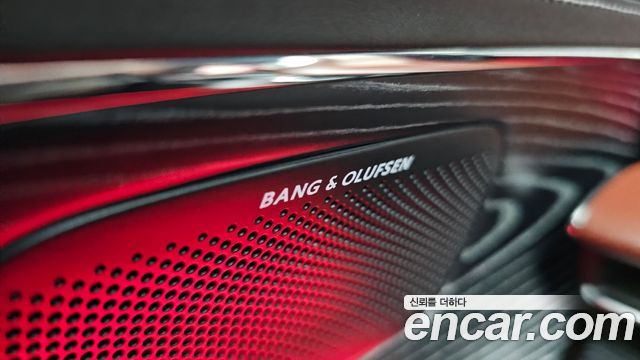 Genesis G90 2023 — photo 33