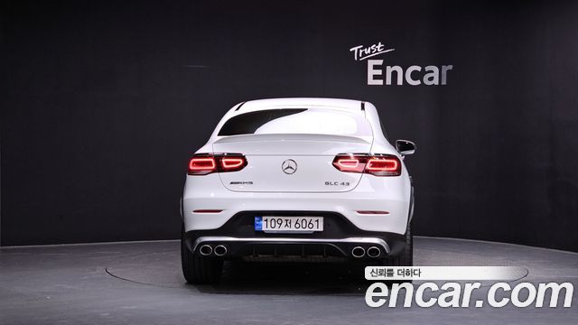 Mercedes-Benz GLC-Class 2022 — photo 4