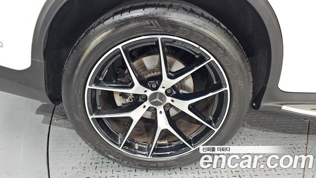 Mercedes-Benz GLC-Class 2022 — photo 5