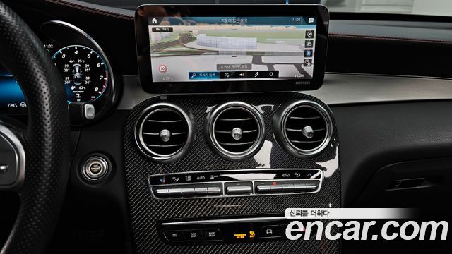 Mercedes-Benz GLC-Class 2022 — photo 13