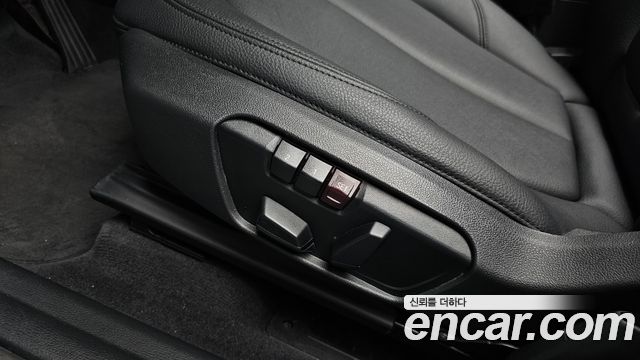 BMW X1 2017 — photo 31