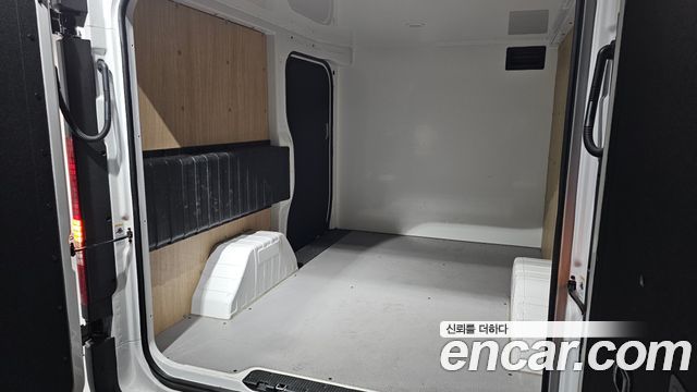 Hyundai ST1 2026 — photo 31