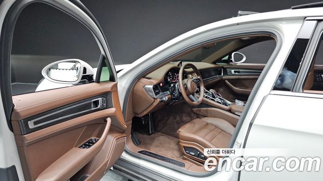 Porsche Panamera 2023 — photo 13