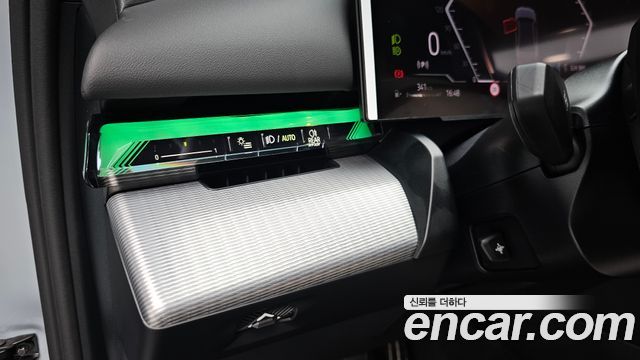 BMW 5-Series 2026 — photo 20