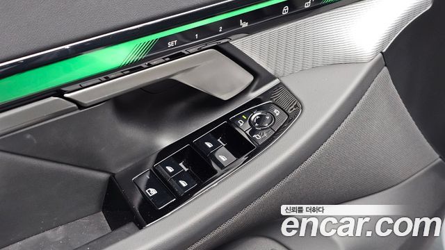 BMW 5-Series 2026 — photo 30