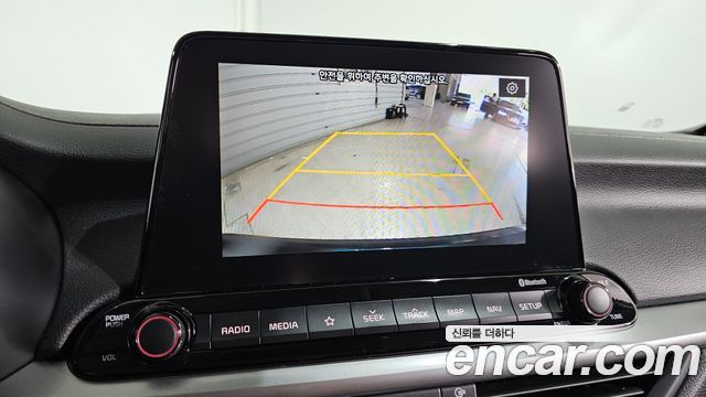 Kia K3 2019 — photo 17