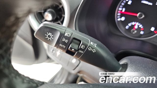 Kia K3 2019 — photo 18