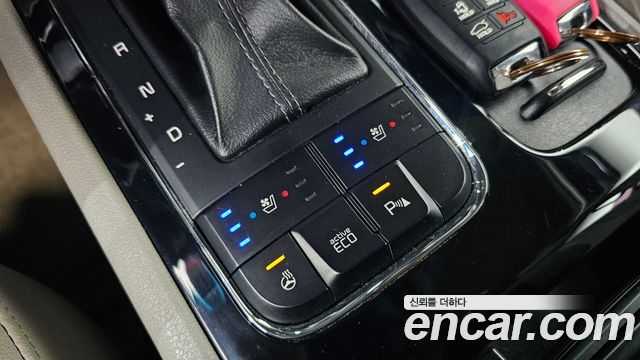 Kia Canival 2018 — photo 15