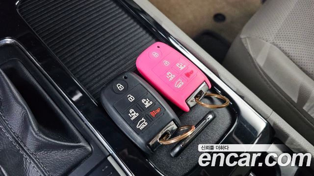 Kia Canival 2018 — photo 18
