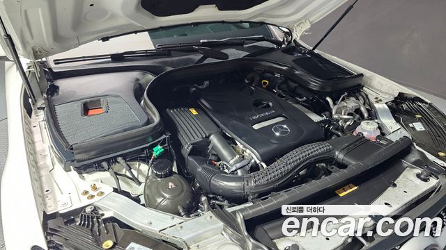 Mercedes-Benz GLC-Class 2021 — photo 6