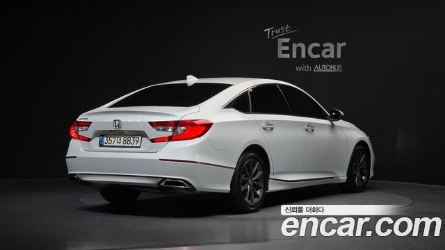 Honda Accord 2021 — photo 2