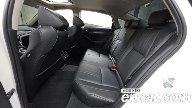 Honda Accord 2021 — photo 18