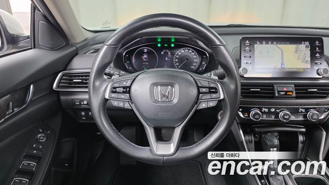 Honda Accord 2021 — photo 20