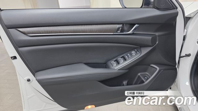 Honda Accord 2021 — photo 14