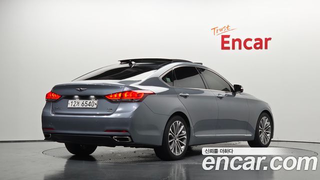 Hyundai Genesis 2014 — photo 2