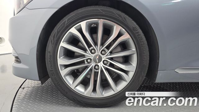 Hyundai Genesis 2014 — photo 5
