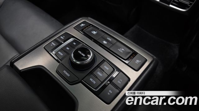 Hyundai Genesis 2014 — photo 25