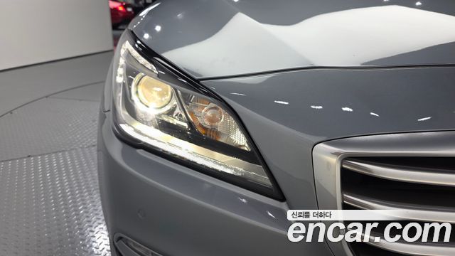 Hyundai Genesis 2014 — photo 8