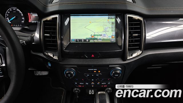 Ford Ranger 2021 — photo 18