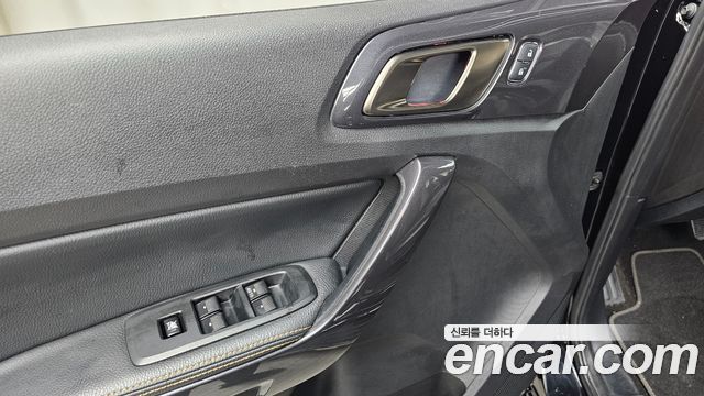 Ford Ranger 2021 — photo 26
