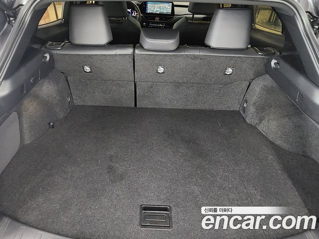 Lexus UX 2026 — photo 19