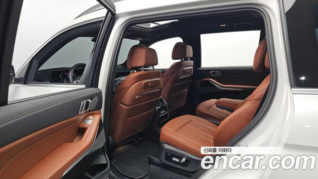 BMW X7 2024 — photo 18