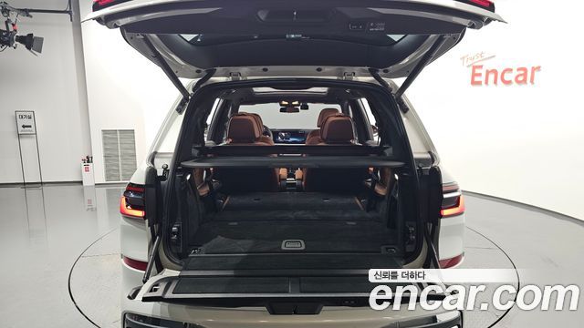 BMW X7 2024 — photo 36