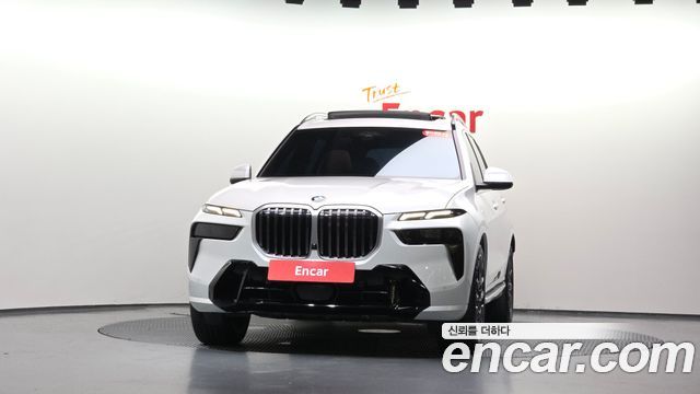 BMW X7 2025 — photo 3