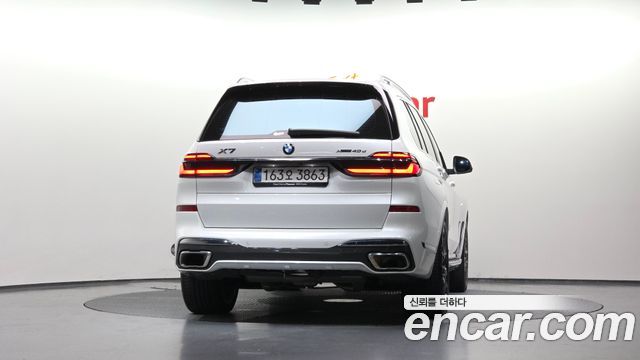 BMW X7 2025 — photo 4