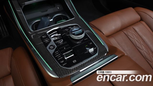 BMW X7 2025 — photo 12