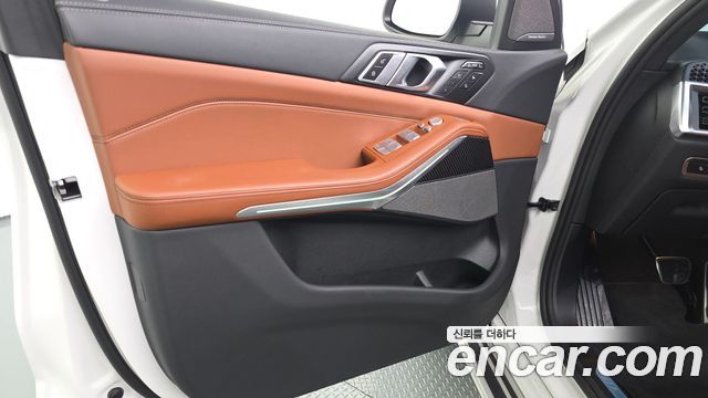 BMW X7 2025 — photo 14