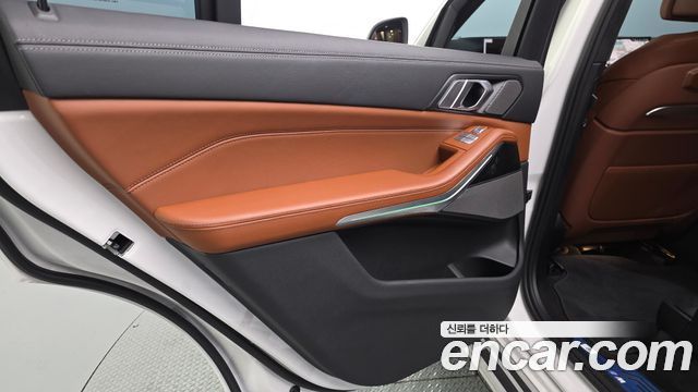 BMW X7 2025 — photo 15