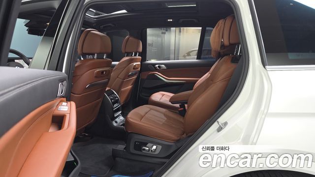 BMW X7 2025 — photo 16
