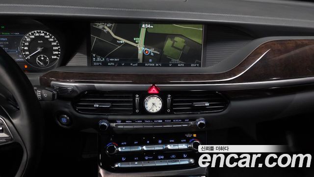 Genesis EQ900 2016 — photo 13